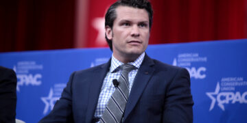 Sexanklager, utroskap og en kamp mot ‘woke’ militærpolitikk: Pete Hegseth, Donald Trumps omstridte valg som forsvarsminister, møtte tirsdag senatets skarpe spørsmål.