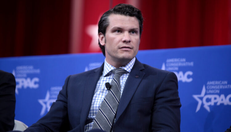 Sexanklager, utroskap og en kamp mot ‘woke’ militærpolitikk: Pete Hegseth, Donald Trumps omstridte valg som forsvarsminister, møtte tirsdag senatets skarpe spørsmål.